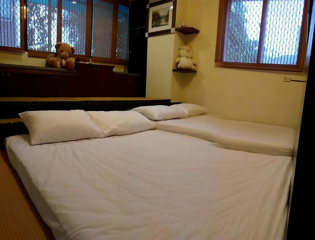 Flower B&B Kota Hualien Ruang foto